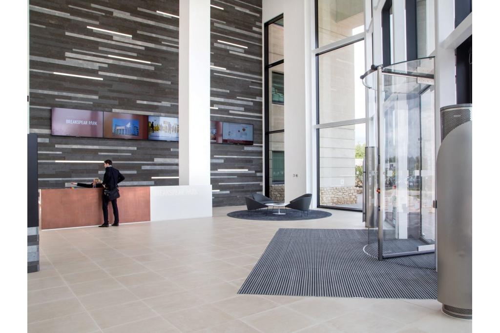 Breakspear Park Office Space - Breakspear Way, Hemel Hempstead, Hertfordshire
