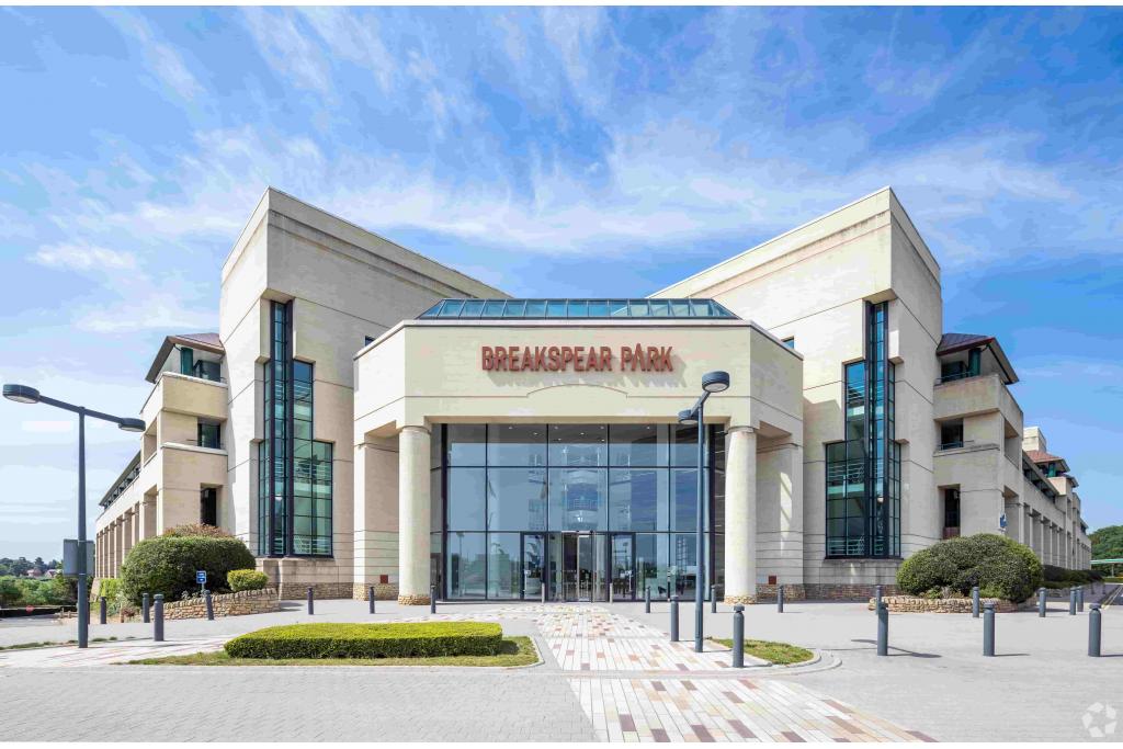 Breakspear Park Office Space - Breakspear Way, Hemel Hempstead, Hertfordshire