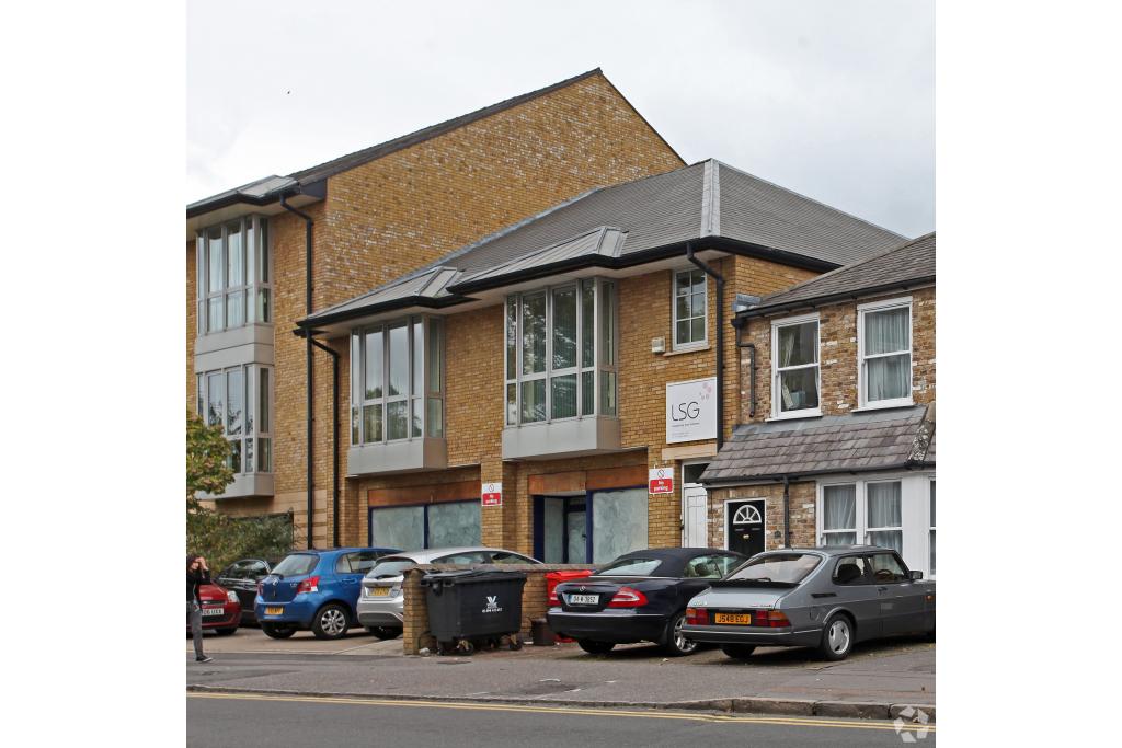 Office To Let - 41–43 Castle Street, High Wycombe, Buckinghamshire HP13 6RN