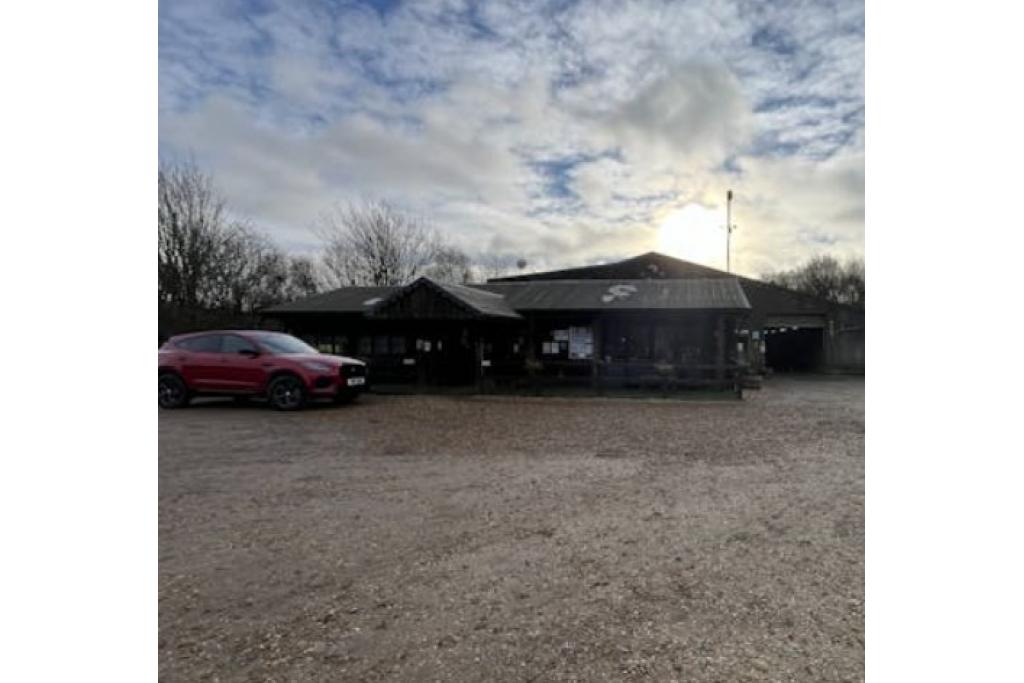 Office To Let - Cherry Lane, Shardeloes Farm, Amersham, Buckinghamshire