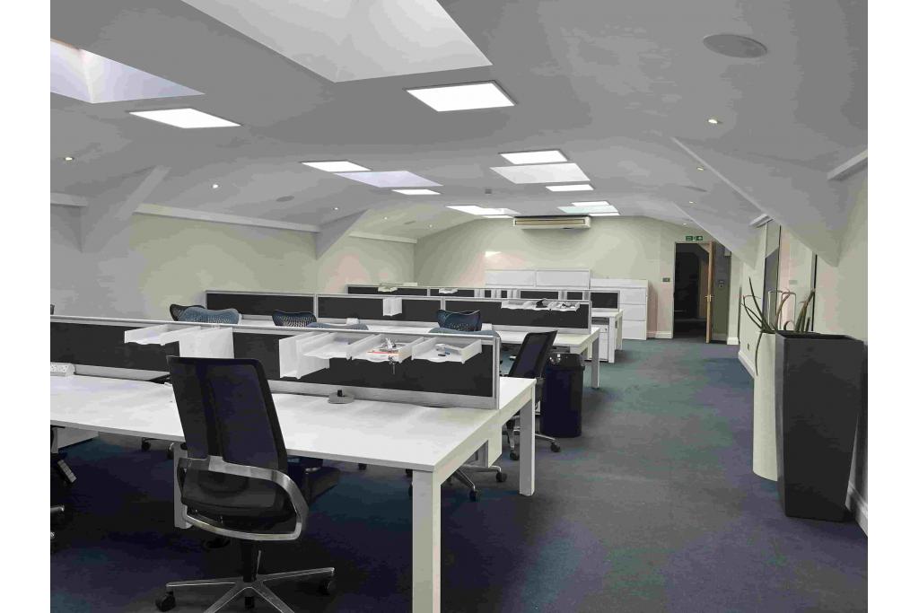 Office To Let - Cherry Lane, Shardeloes Farm, Amersham, Buckinghamshire