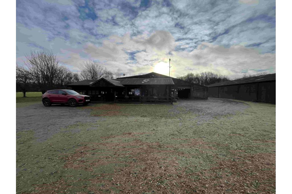 Office To Let - Cherry Lane, Shardeloes Farm, Amersham, Buckinghamshire