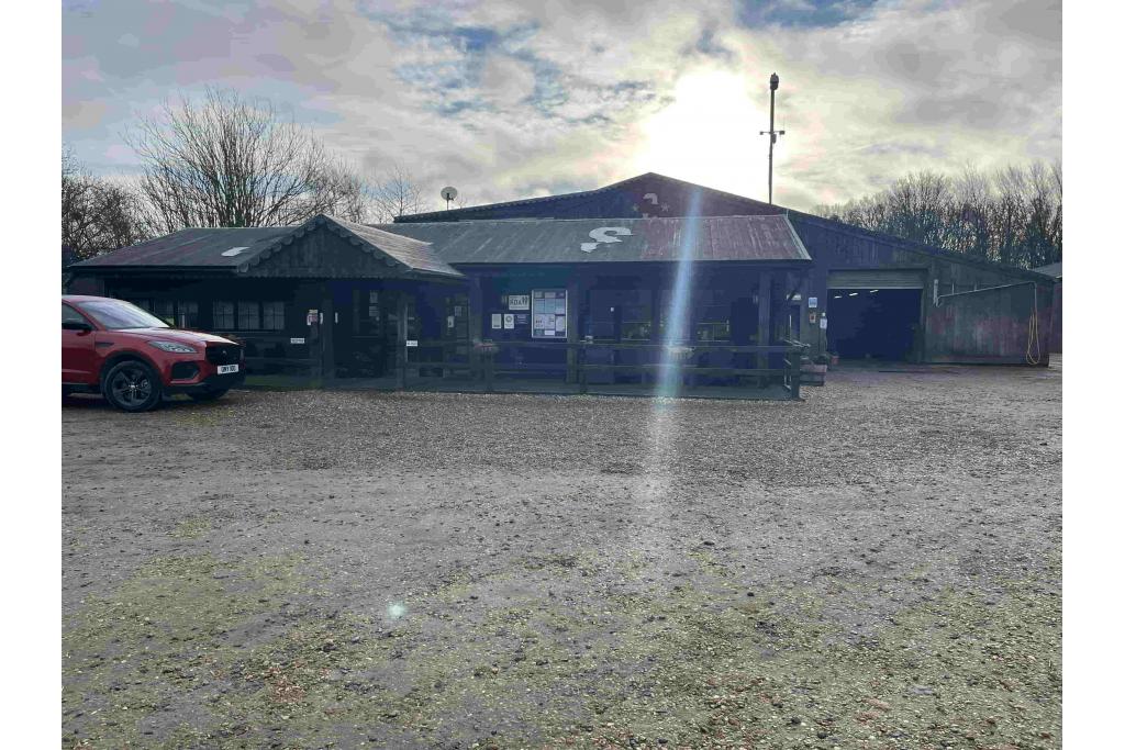 Office To Let - Cherry Lane, Shardeloes Farm, Amersham, Buckinghamshire