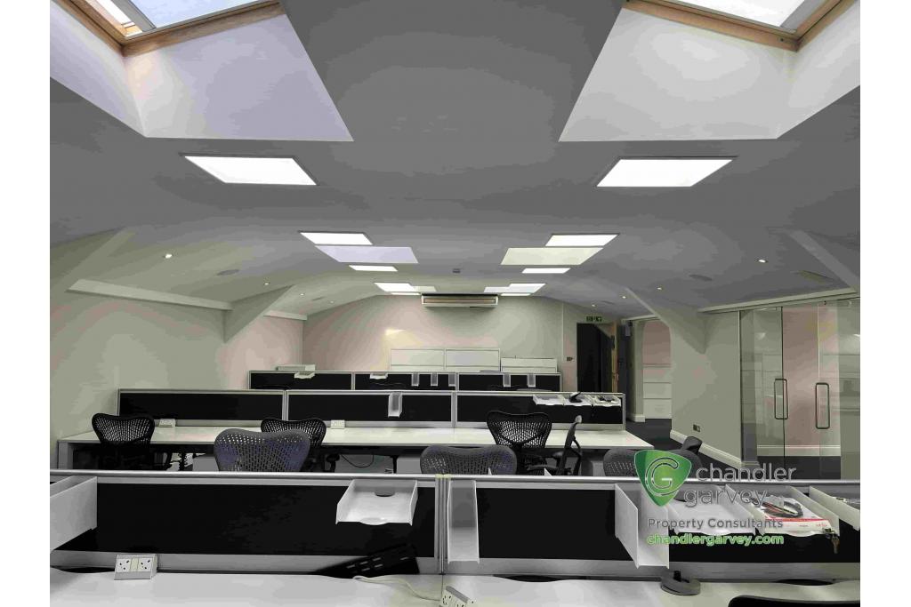 Office To Let - Cherry Lane, Shardeloes Farm, Amersham, Buckinghamshire