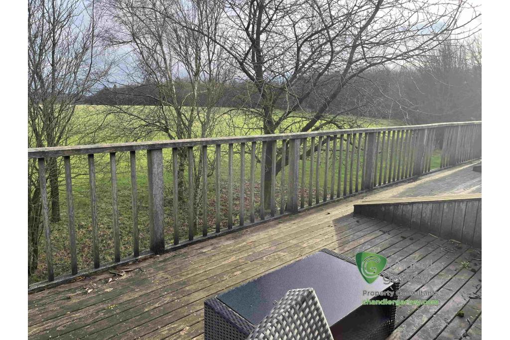 Office To Let - Cherry Lane, Shardeloes Farm, Amersham, Buckinghamshire