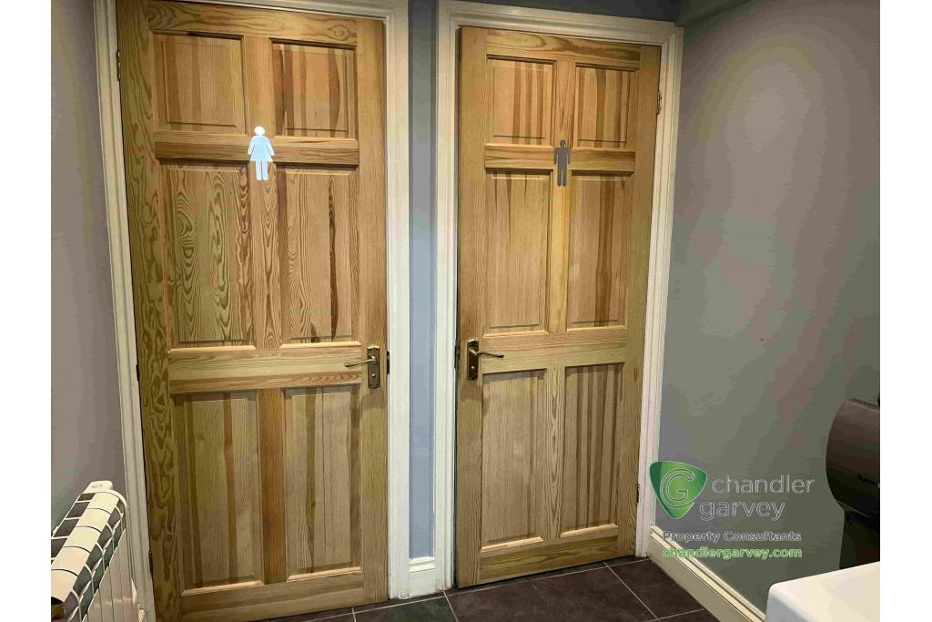 Office To Let - Cherry Lane, Shardeloes Farm, Amersham, Buckinghamshire