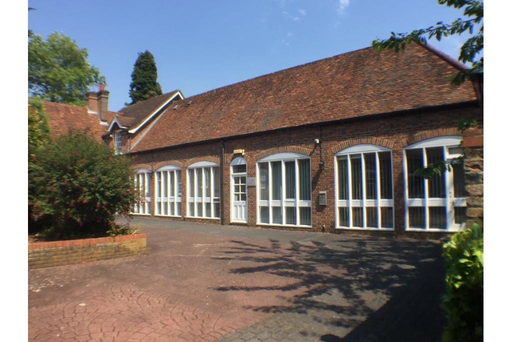 Office To Let - Chesham Road, The Pavilion, Ashlyns Hall, Berkhamsted, Hertfordshire