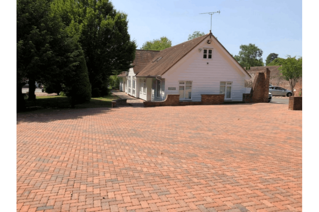 Office To Let - Chesham Road, The Pavilion, Ashlyns Hall, Berkhamsted, Hertfordshire