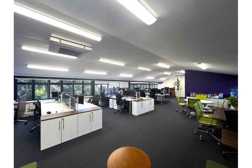 Office To Let - Church Yard, Sutton Court, Tring, Hertfordshire HP23 5BB