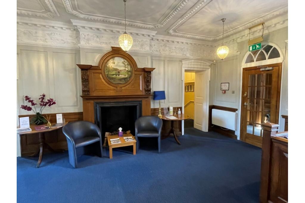 Office To Let - Church Street, The Bury, Chesham, Buckinghamshire HP5 1JE