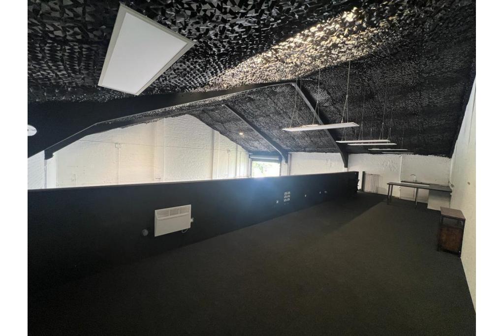 Warehouse To Let - College Road North, College Business Park, Aylesbury