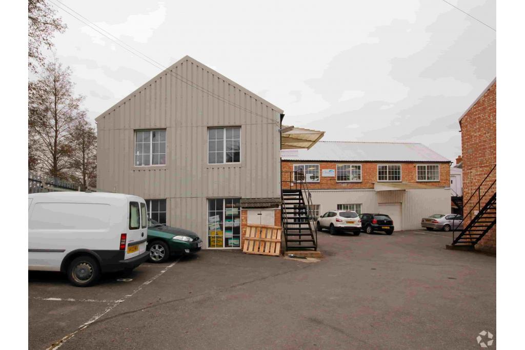 Office To Let - Copyground Lane, Brow Business Park, High Wycombe, Buckinghamshire