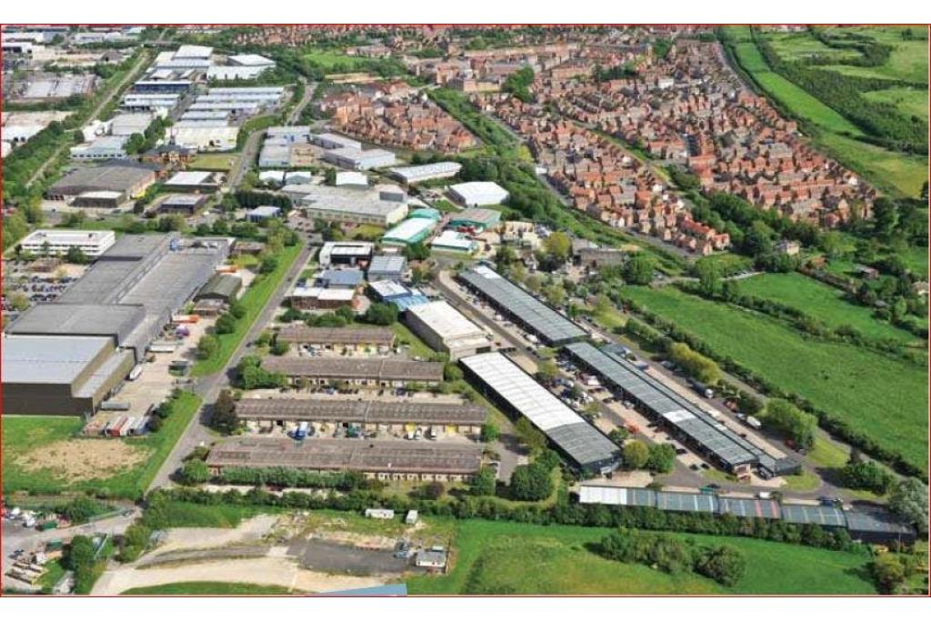 Light Industrial Unit To Let - Edison Business Centre, Edison Road, Aylesbury, Buckinghamshire