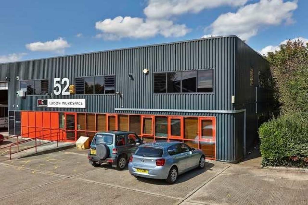 Light Industrial Unit To Let - Edison Business Centre, Edison Road, Aylesbury, Buckinghamshire