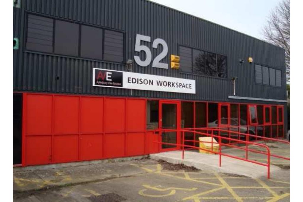 Light Industrial Unit To Let - Edison Business Centre, Edison Road, Aylesbury, Buckinghamshire