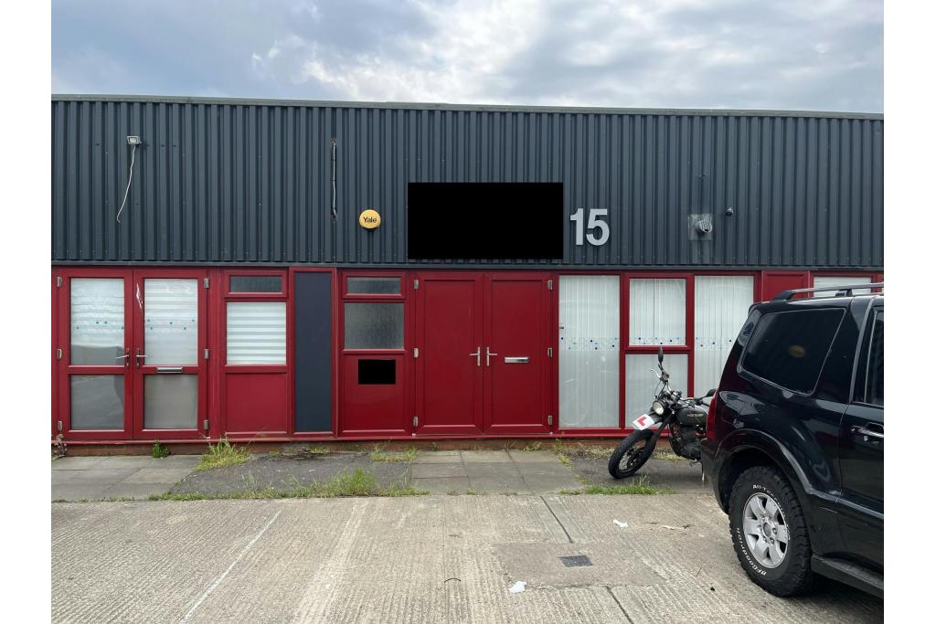 Light Industrial Unit To Let - Edison Road, Rabans Lane Industrial Estate