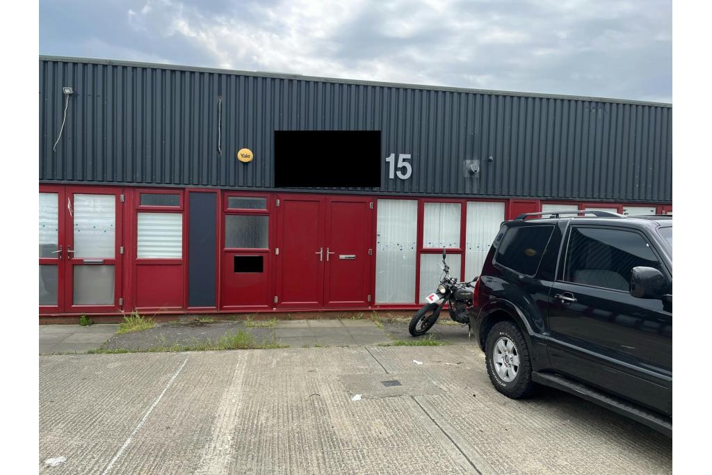 Light Industrial Unit To Let - Edison Road, Rabans Lane Industrial Estate