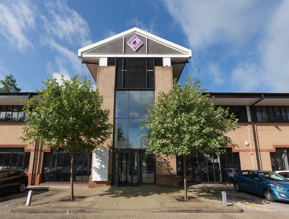 Office To Let - Frederick Place, Hampden Court, Kingsmead Business Park, High Wycombe