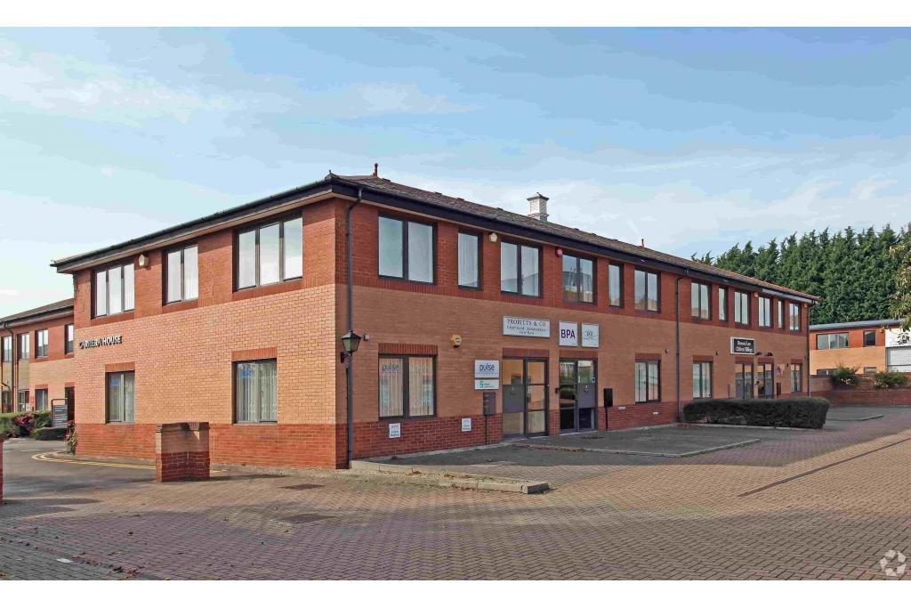 Office Unit To Let – Gatehouse Clos, Carrera House, Merlin Court, Aylesbury, Buckinghamshire