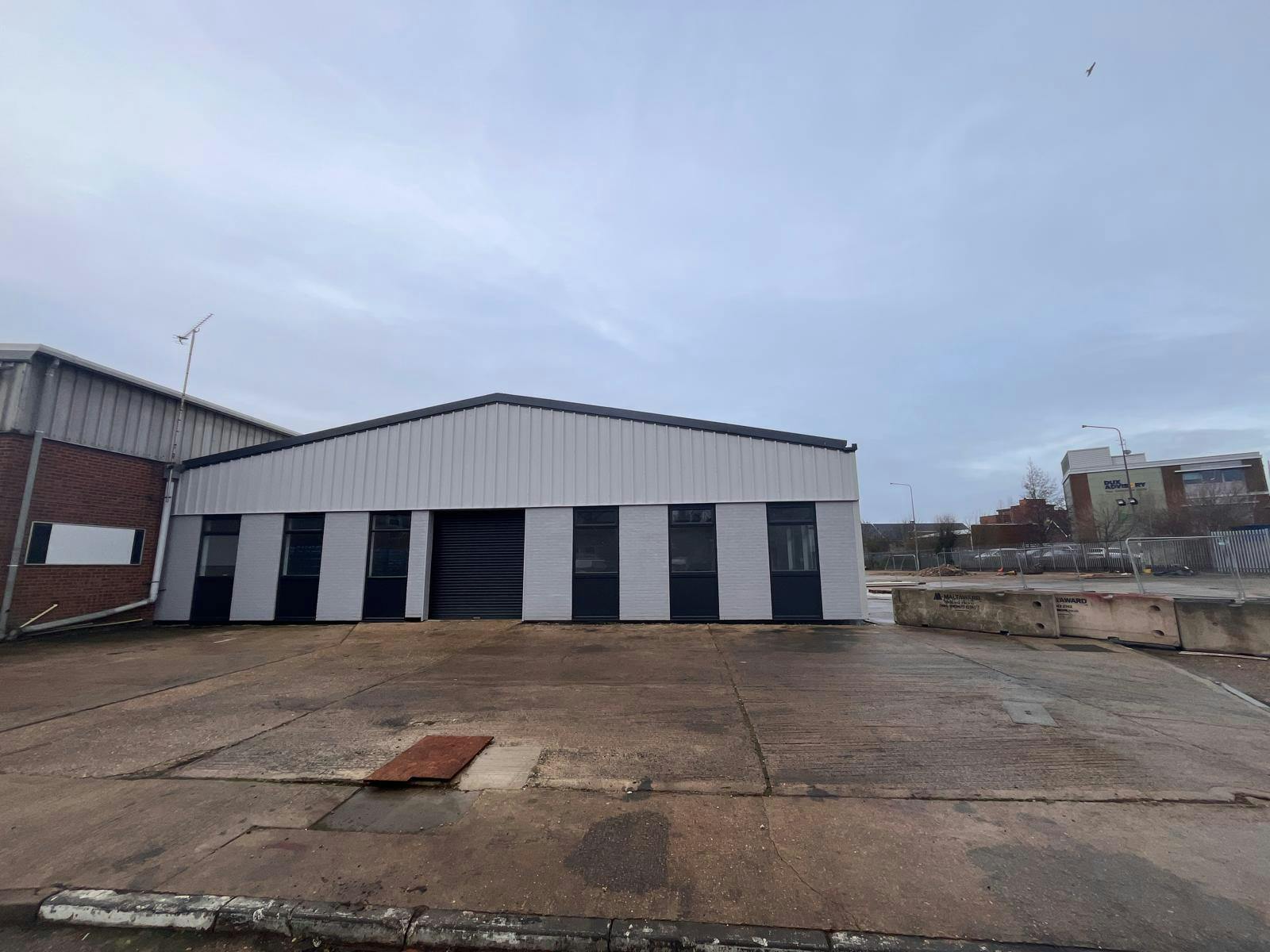 Industrial Unit To Let – Gatehouse Way, The Point, Aylesbury, Buckinghamshire