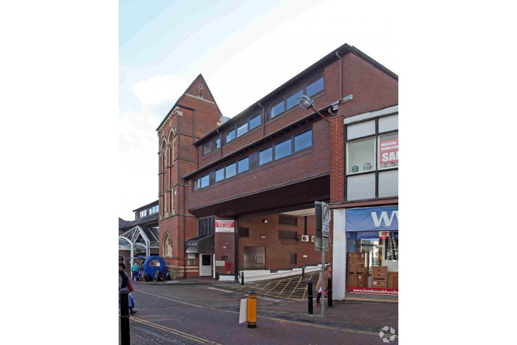 Retail and Office Space To Let – Hale Leys Shopping Centre, High St, Aylesbury, Buckinghamshire