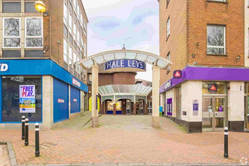 Retail and Office Space To Let – Hale Leys Shopping Centre, High St, Aylesbury, Buckinghamshire