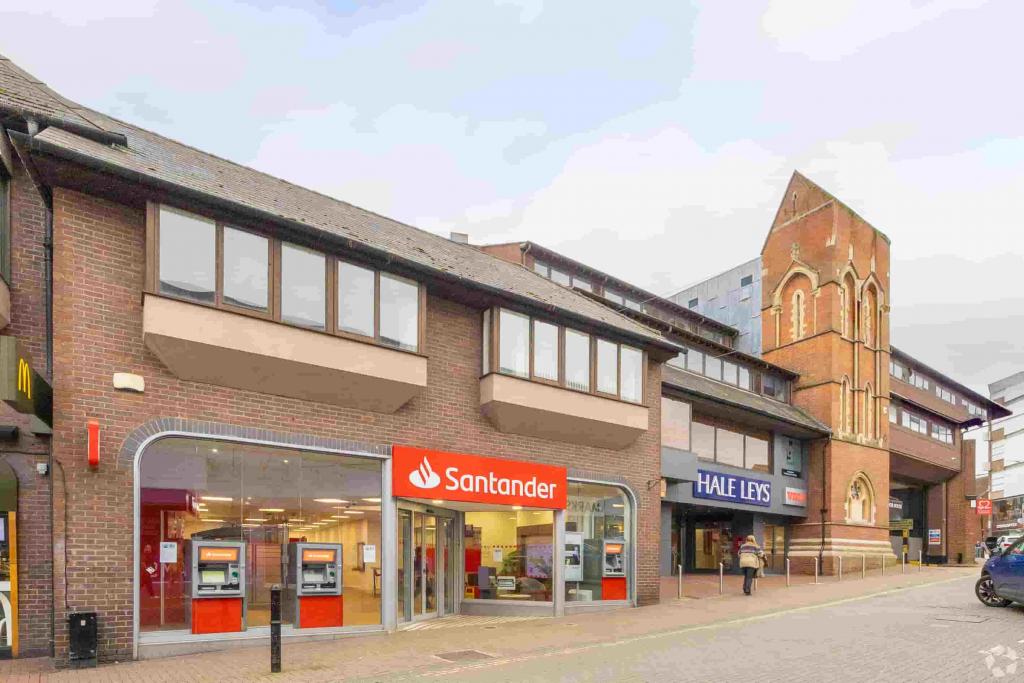 Retail and Office Space To Let – Hale Leys Shopping Centre, High St, Aylesbury, Buckinghamshire
