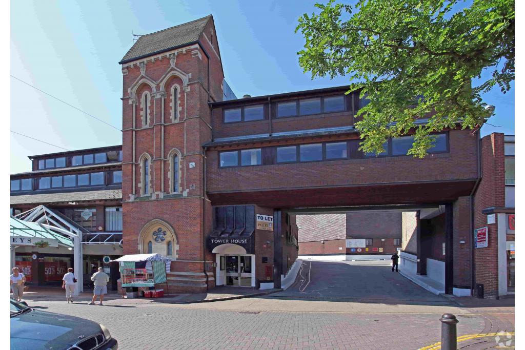 Retail and Office Space To Let – Hale Leys Shopping Centre, High St, Aylesbury, Buckinghamshire