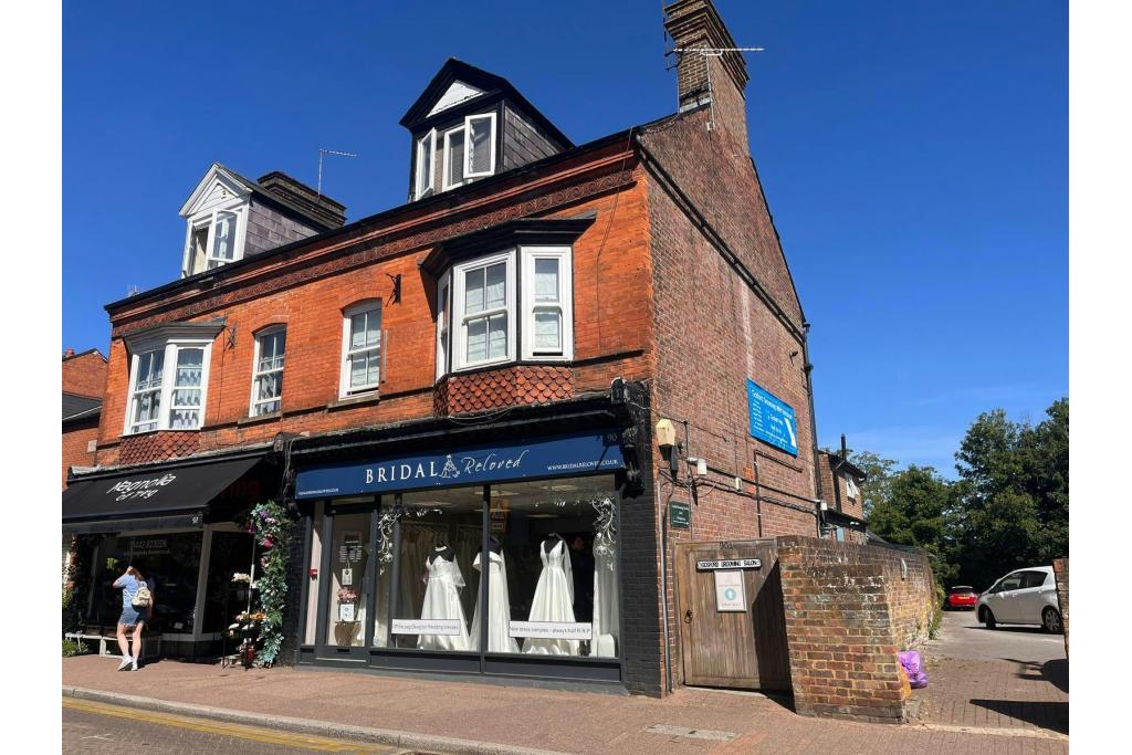 Retail Unit To Let - 90 High Street, Tring, Hertfordshire HP23 4AF