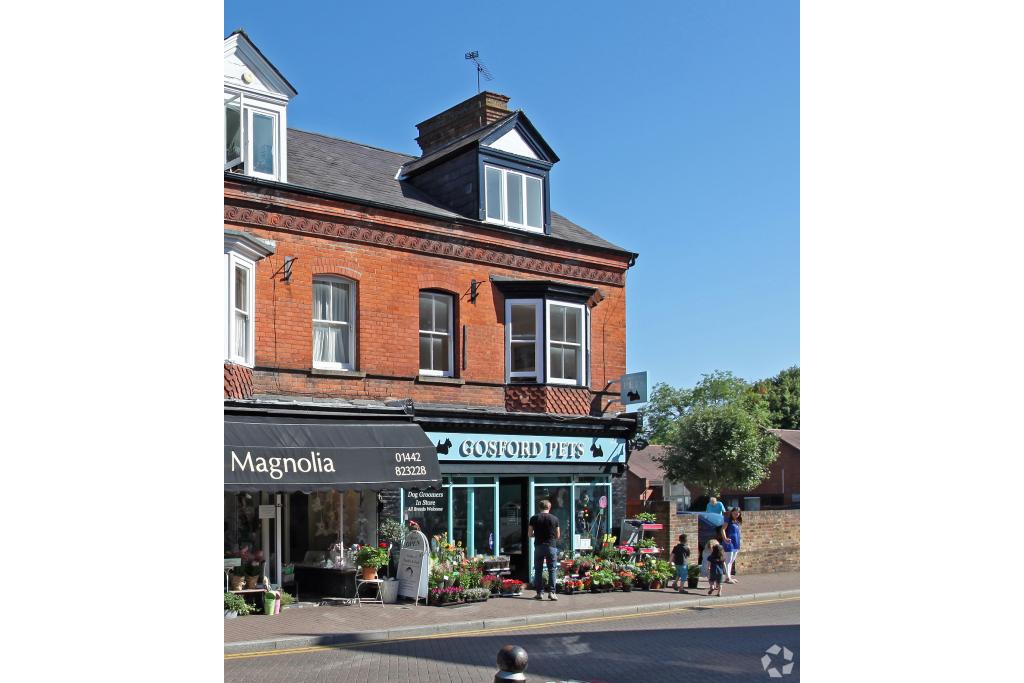 Retail Unit To Let - 90 High Street, Tring, Hertfordshire HP23 4AF