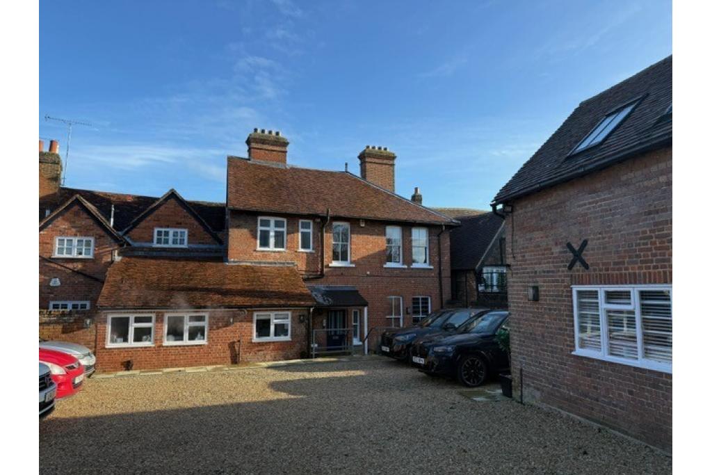Retail / Office To Let - 92 High Street, Great Missenden, Buckinghamshire