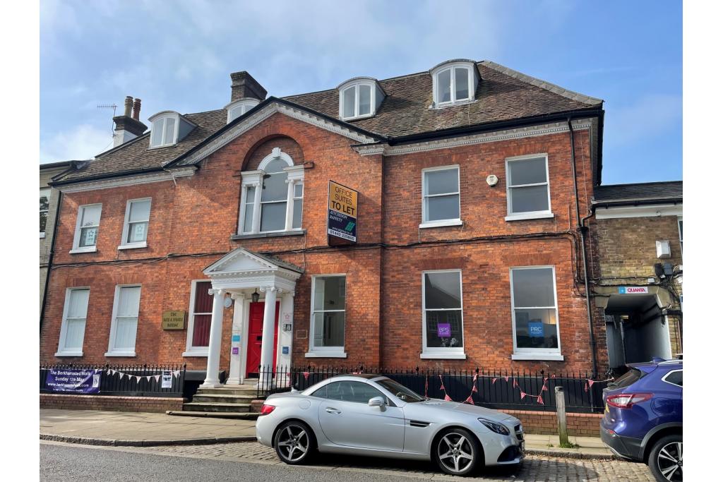 Office Space To Let - The Red House, 111-113 High Street, Berkhamsted, Hertfordshire HP4 2DJ