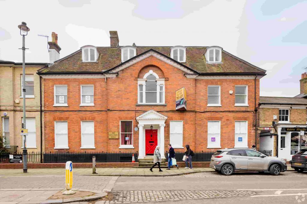 Office Space To Let - The Red House, 111-113 High Street, Berkhamsted, Hertfordshire HP4 2DJ