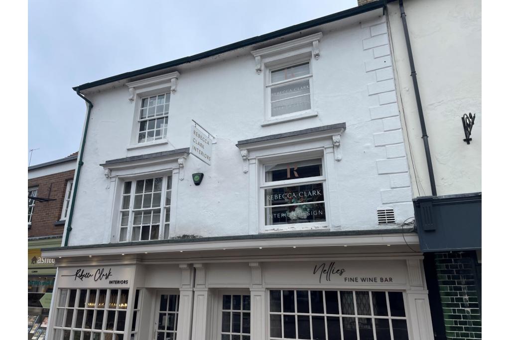 Retail Premises To Let - 152 High Street, Berkhamsted, Hertfordshire HP4 3AT