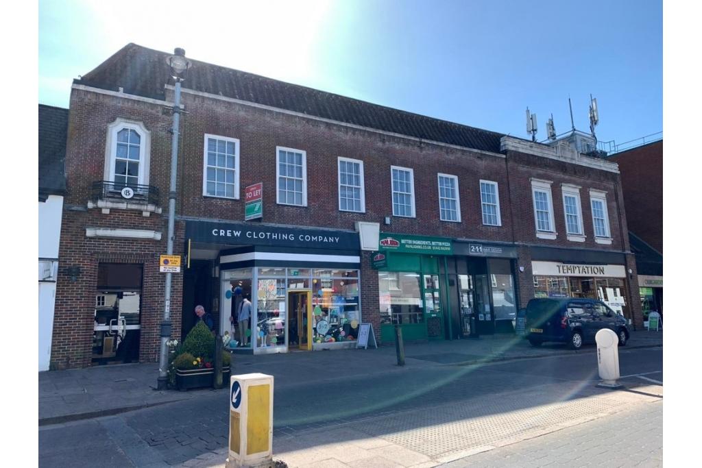Retail and Office Premises To Let - 211 High Street, Berkhamsted, Hertfordshire HP4 1AD