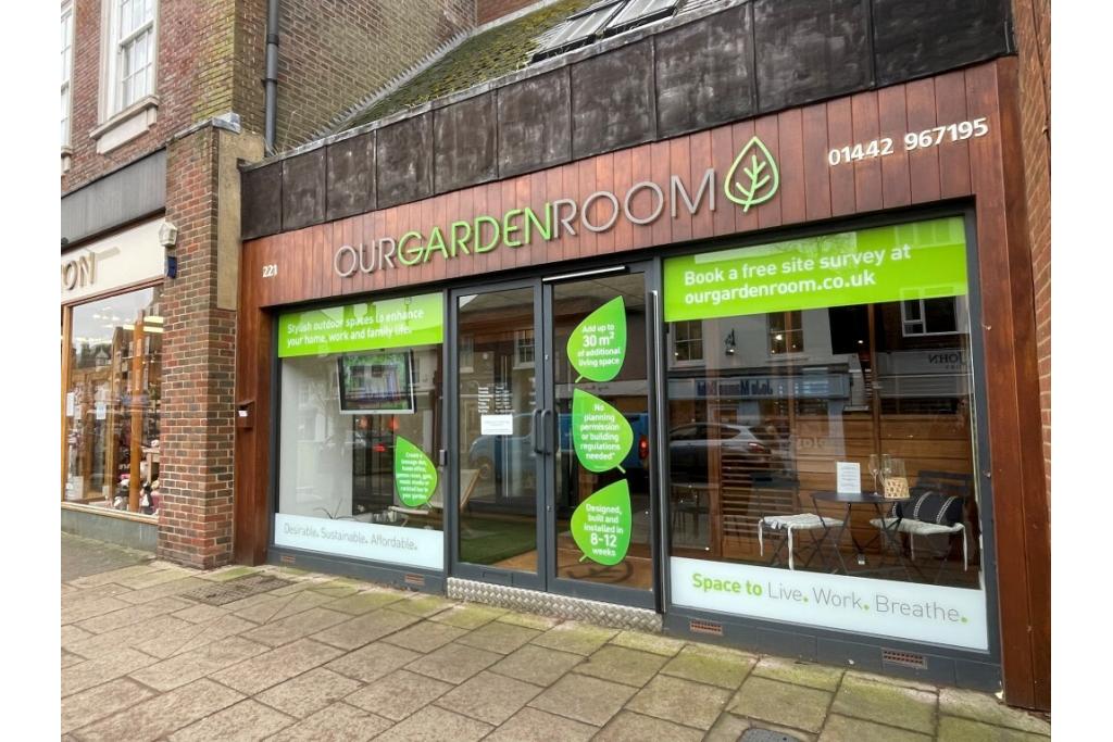 Retail and Office Premises To Let - 211 High Street, Berkhamsted, Hertfordshire