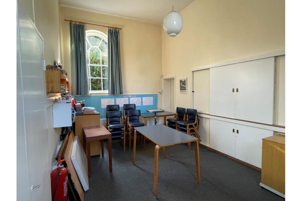 Community Hall To Let - 289 High Street, Berkhamsted, Hertfordshire HP4 1AJ