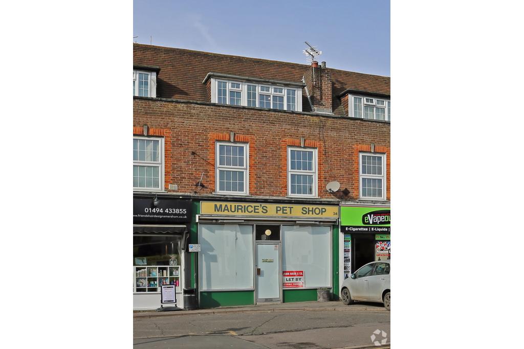 Shopfront Retail/Residential - 18-40 Hill Avenue, Amersham, Buckinghamshire HP6 5BW