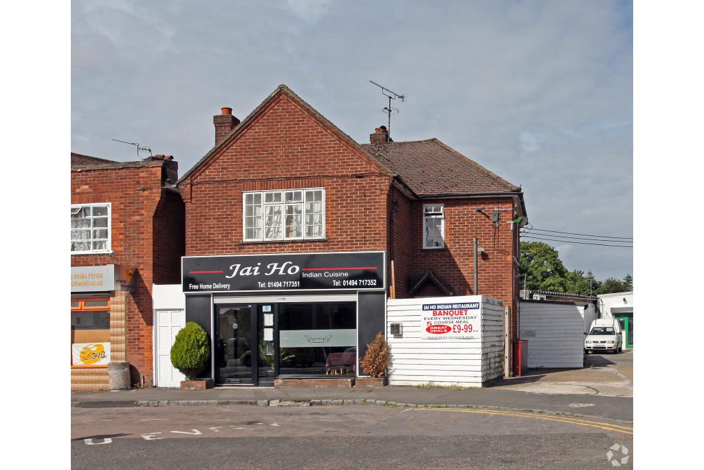 Holmer Green Road, Hazlemere, Buckinghamshire HP15 7LG - Light Industrial