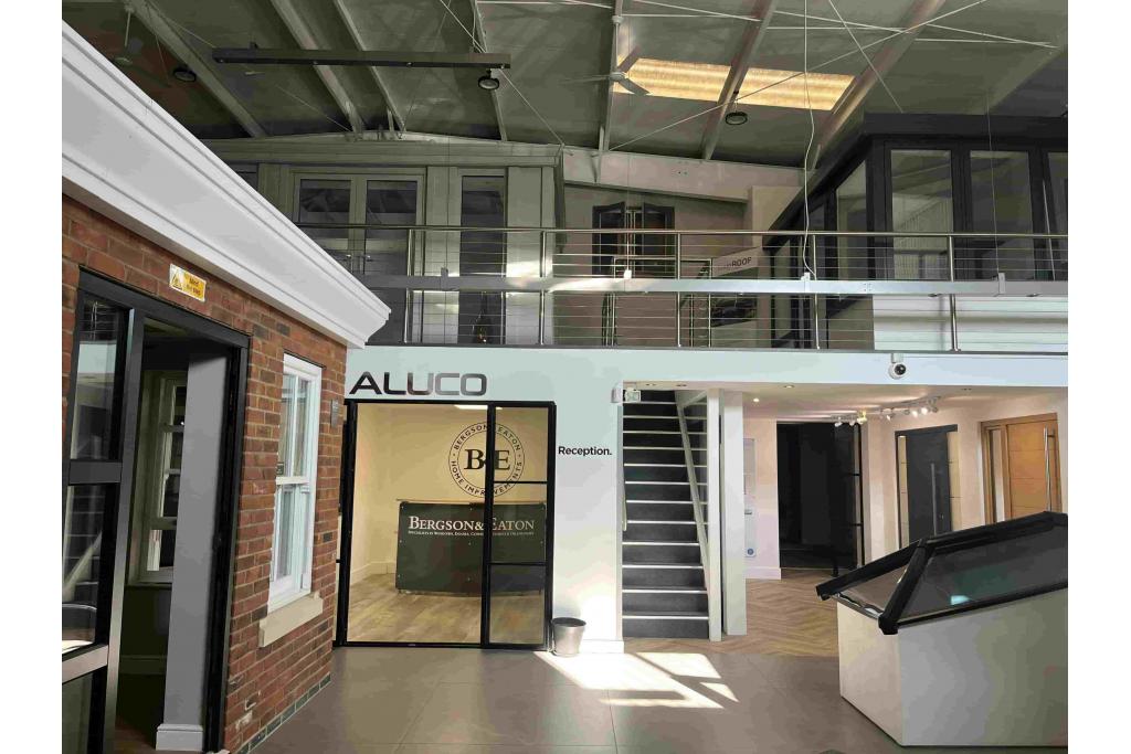 Light Industrial Showroom To Let - 4-12 Kempson Close, Aylesbury, Buckinghamshire