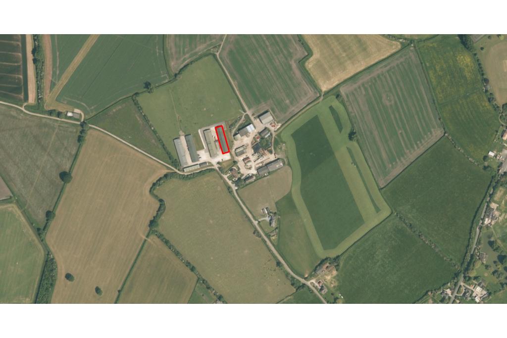 Light Industrial Unit To Let - Marsh Hill Farm Units, Kimblewick Rd, Aylesbury, Buckinghamshire