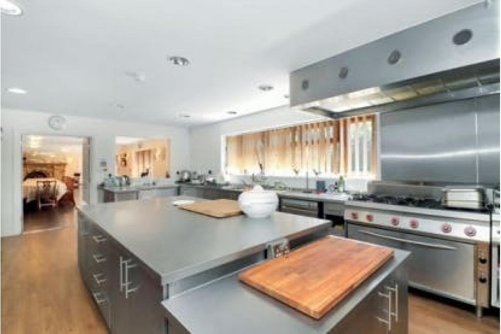 Office/Retreat Space To Let - Tittershall Lodge, Kingswood Ln, Aylesbury, Buckinghamshire HP18 9FY