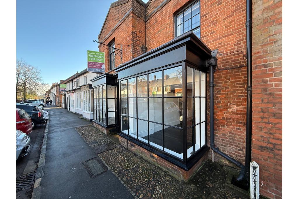 26 London End – Cherwell, Beaconsfield, Buckinghamshire HP9 2JH – Retail