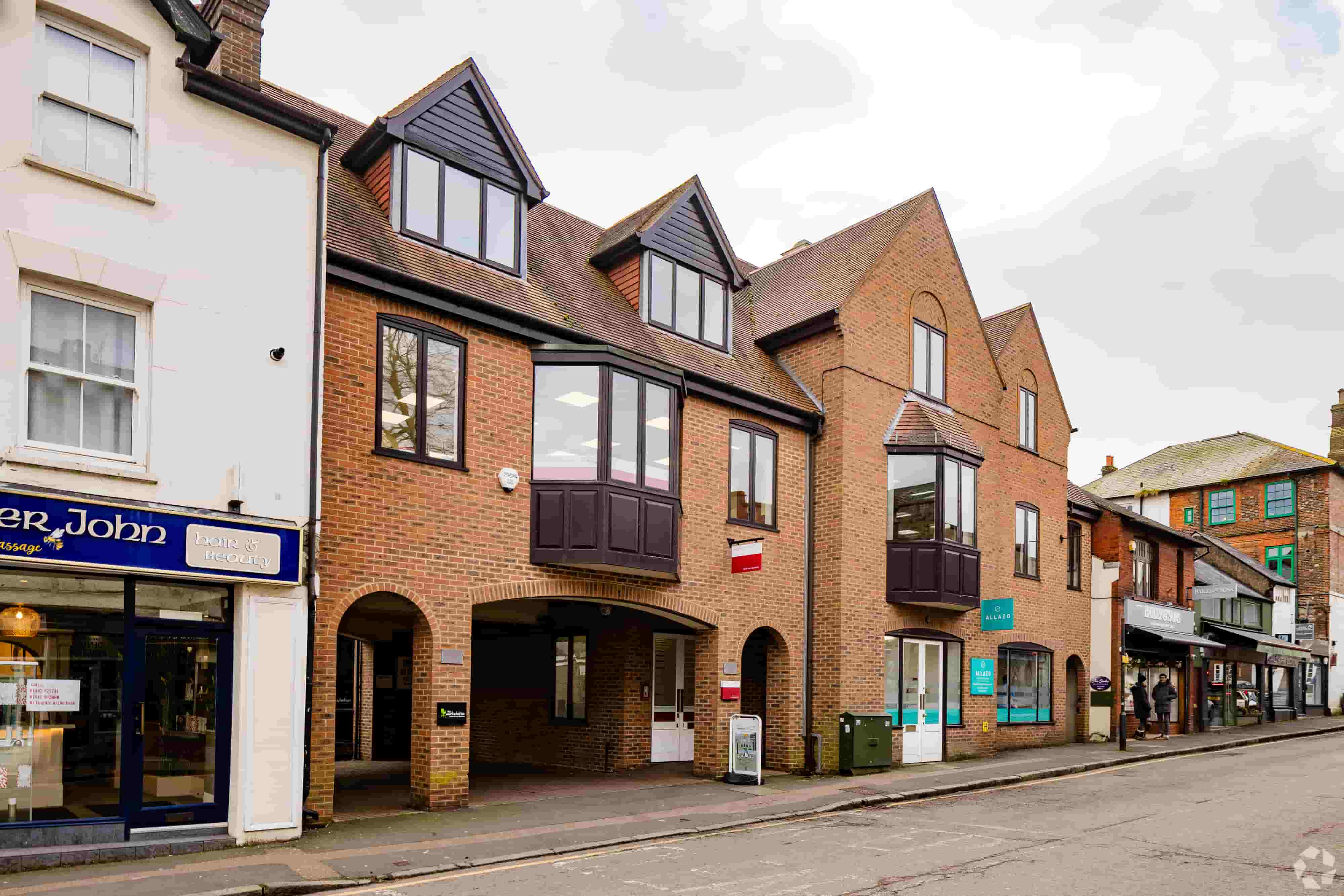 Lower Kings Rd - Claridge Court Business Centre, Berkhamsted, Hertfordshire HP4 2AF