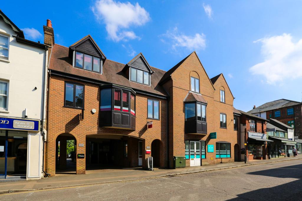 Lower Kings Rd - Claridge Court Business Centre, Berkhamsted, Hertfordshire HP4 2AF