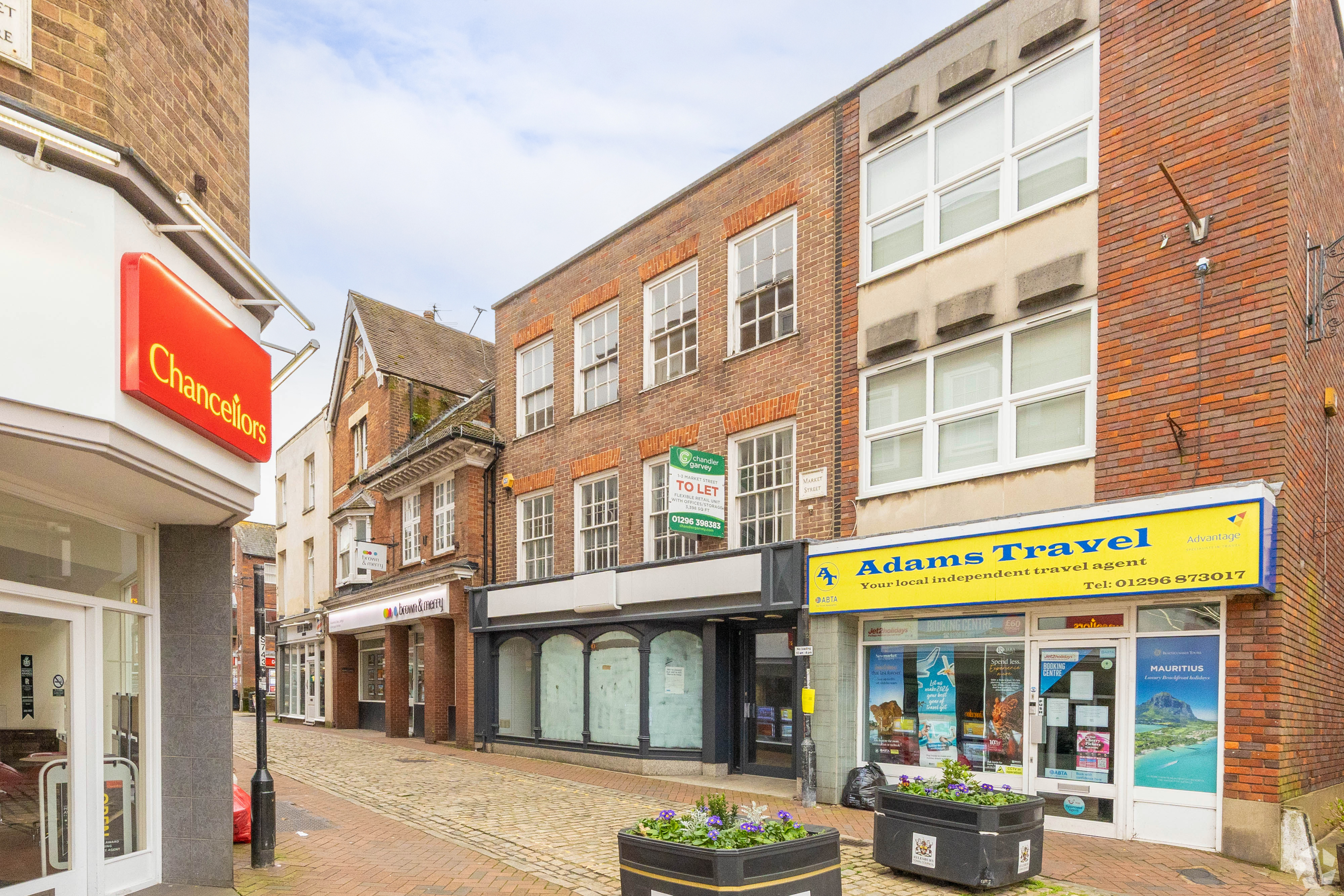 1-3 Market St - Shopfront Retail/Office, Aylesbury, Buckinghamshire HP20 2PN