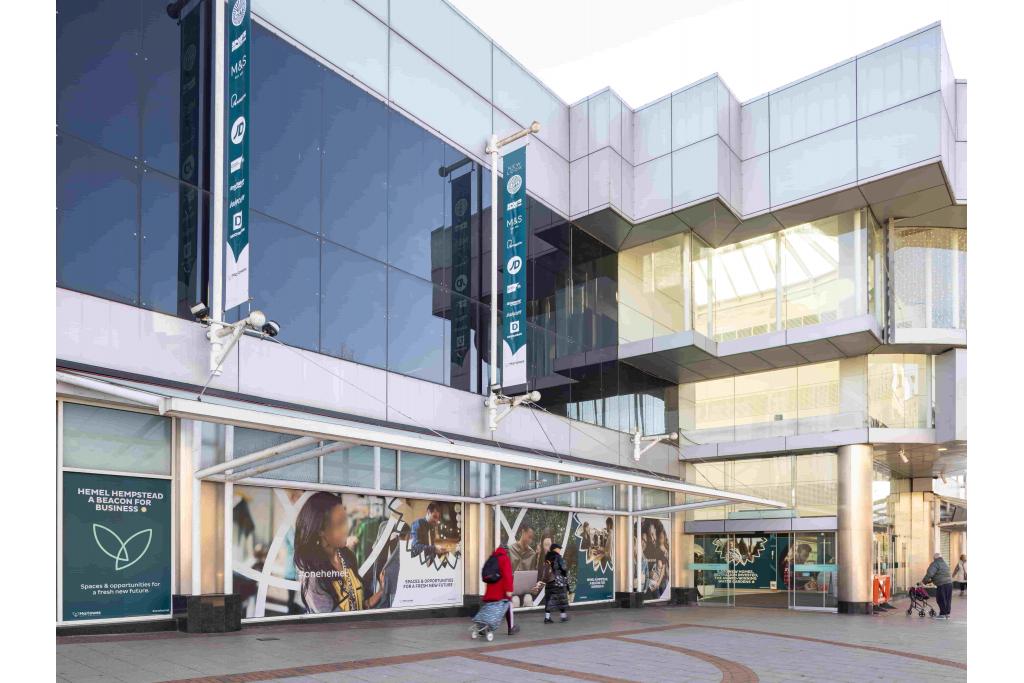 Marlowes Shopping Centre - Standalone Retail, Hemel Hempstead, Hertfordshire HP1 1DX