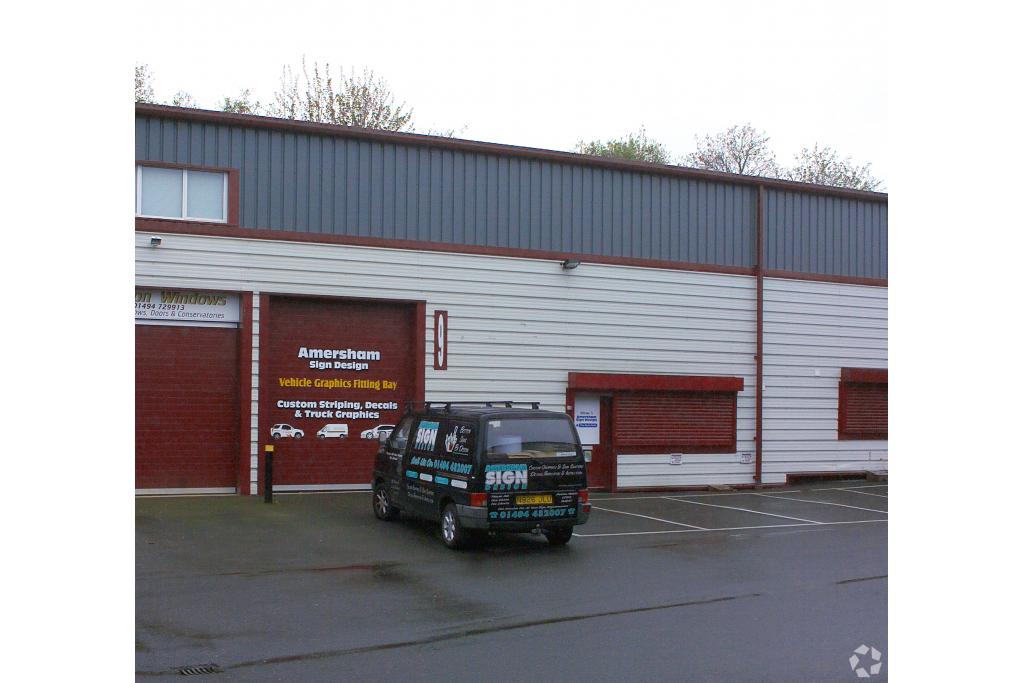 Raans Rd - The Business Centre - Warehouse, Amersham, Buckinghamshire HP6 6FB