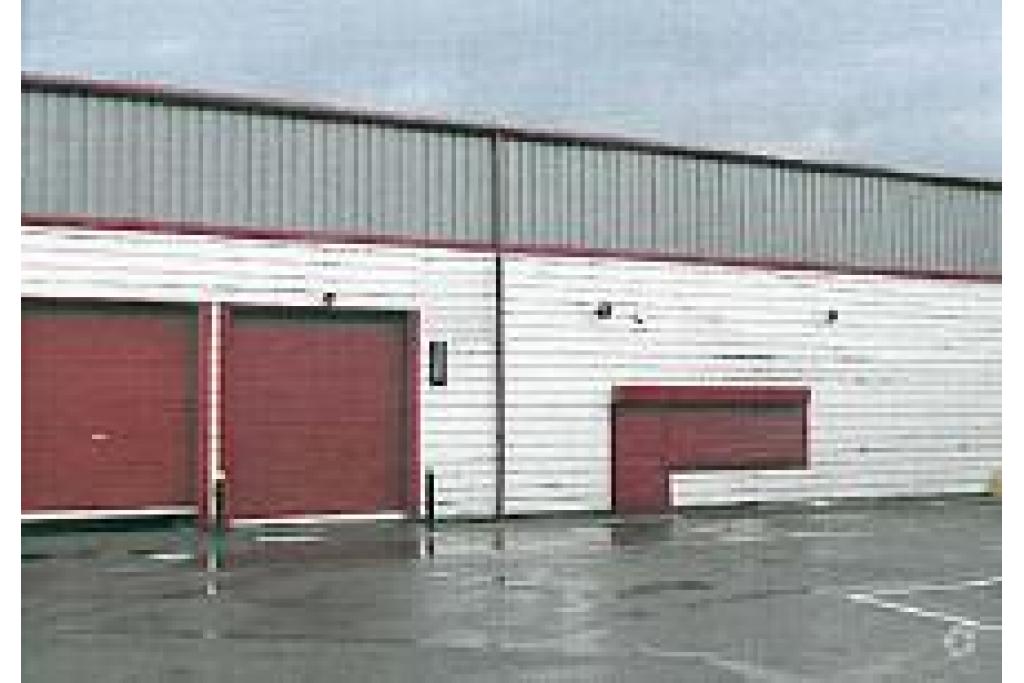 Raans Rd - The Business Centre, Warehouse Unit, Amersham, Buckinghamshire HP6 6FB