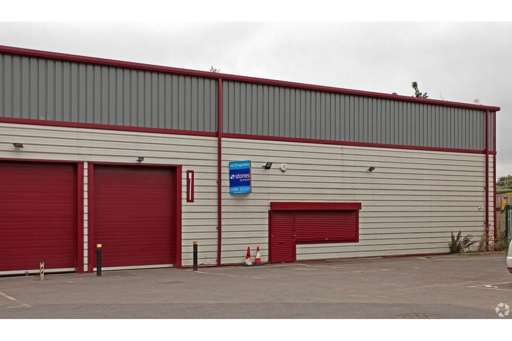 Raans Rd - The Business Centre, Warehouse Unit, Amersham, Buckinghamshire HP6 6FB